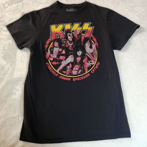 Kiss Size Small Black Tshirt With Graphics - Picture 1 of 6